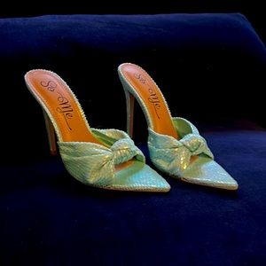 Mint color heeled Mules  Women size 7 never worn.